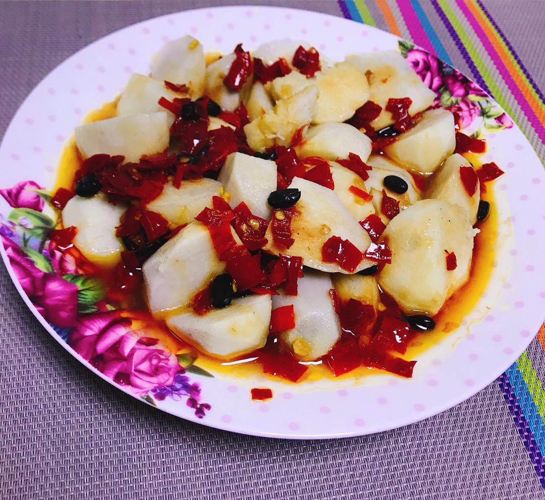 剁椒小芋头