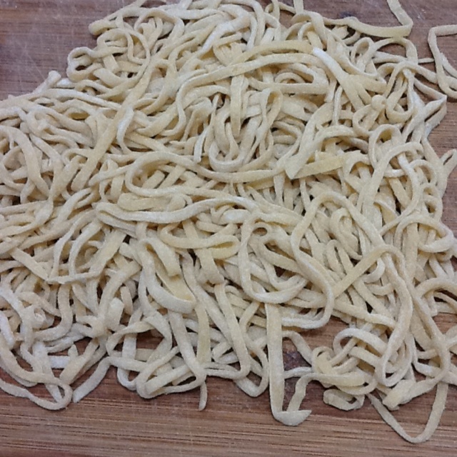 鸡蛋手擀面