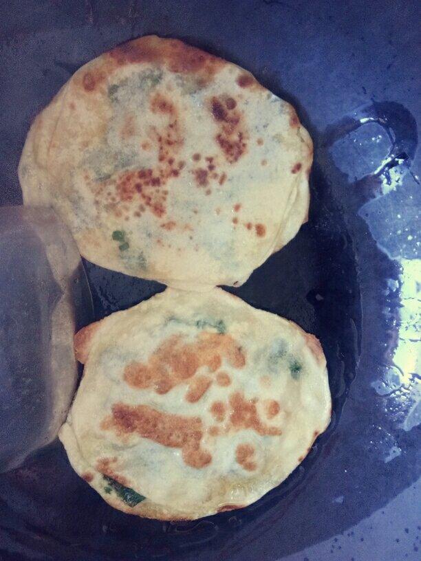 饺子皮版葱油饼（蛋液版）