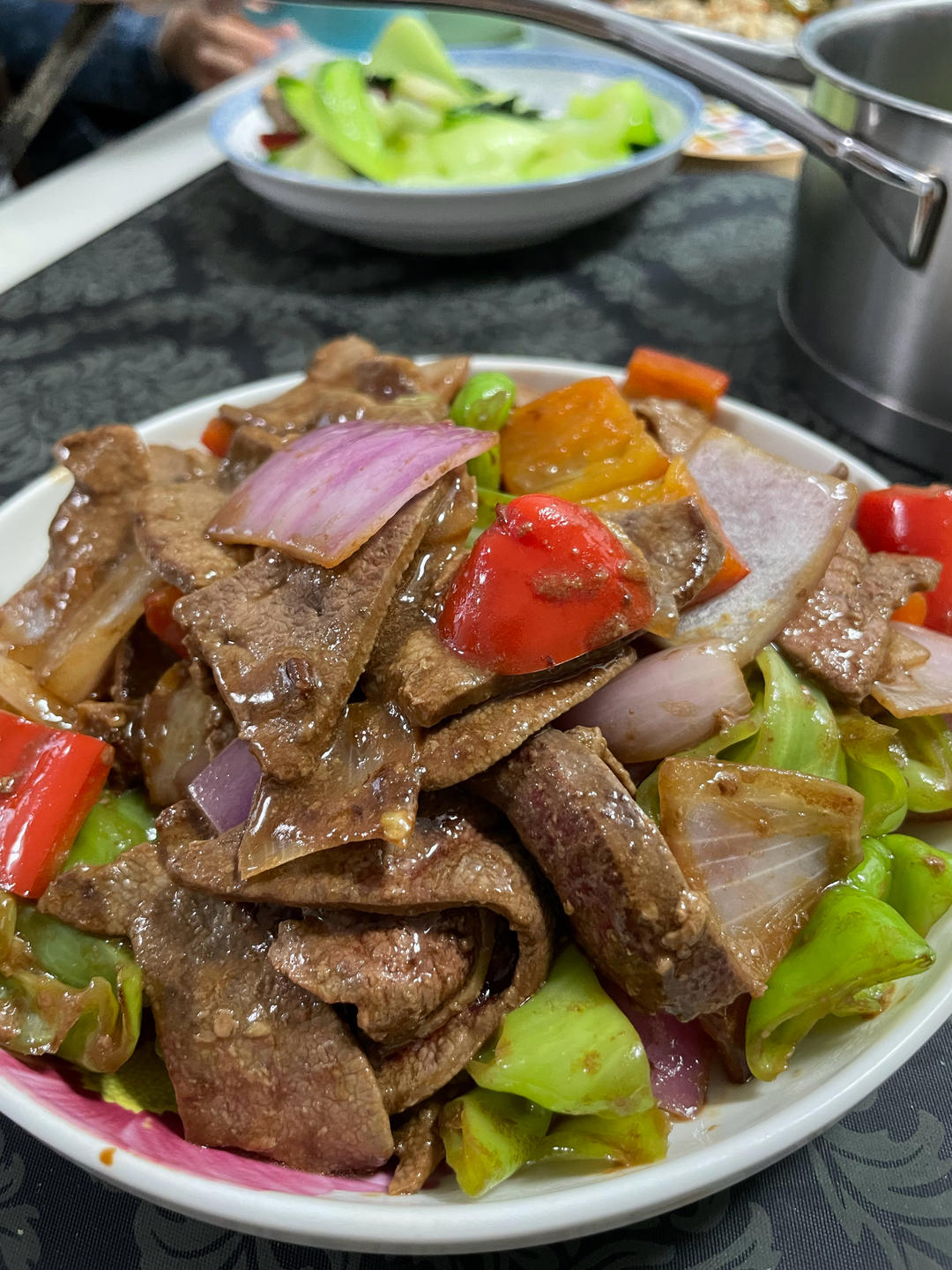 洋葱爆炒猪肝（简单易学，色香味俱全😋）