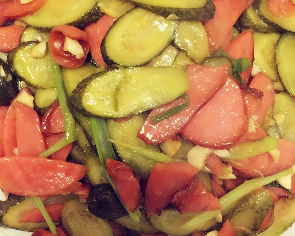 酸黄瓜炒火腿的做法