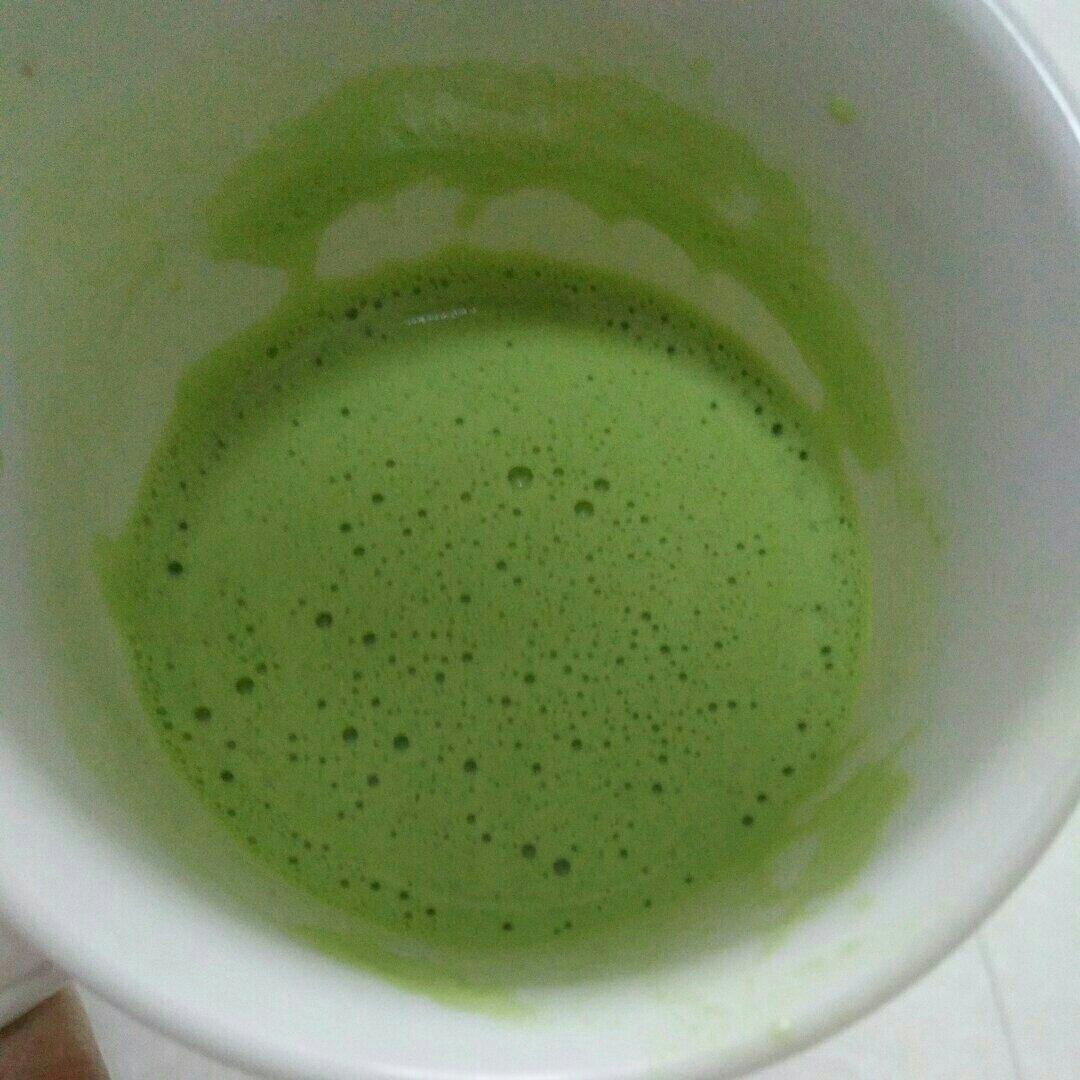 半分钟搞定一杯抹茶拿铁