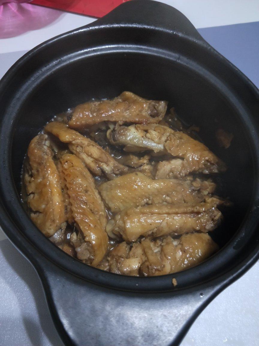 超级下饭 / 香菇炖鸡翅根（电饭煲版）