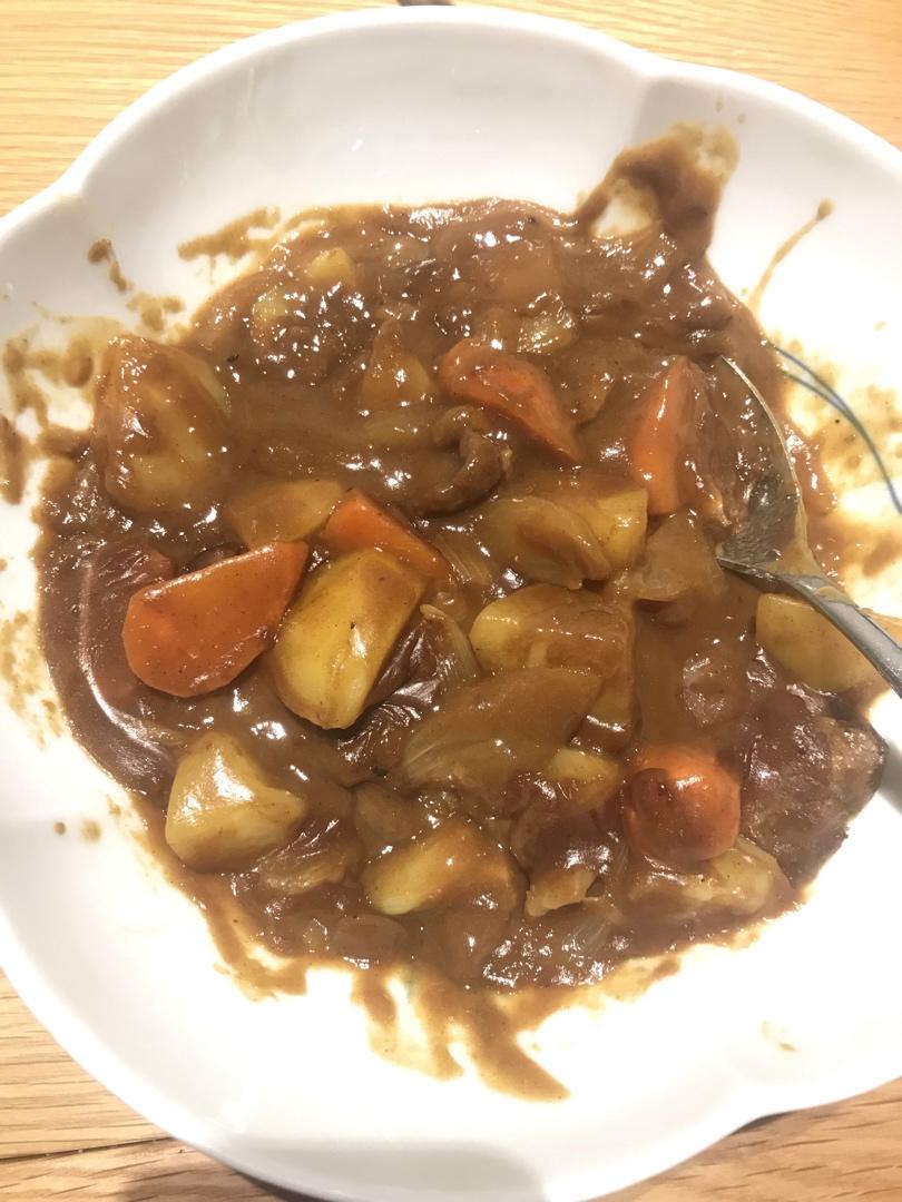 咖喱猪排饭（白钟元）