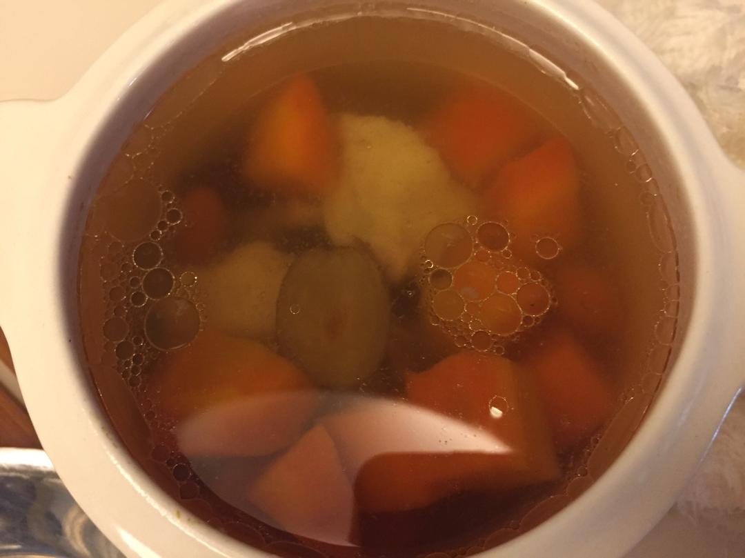 排骨玉米胡萝卜汤