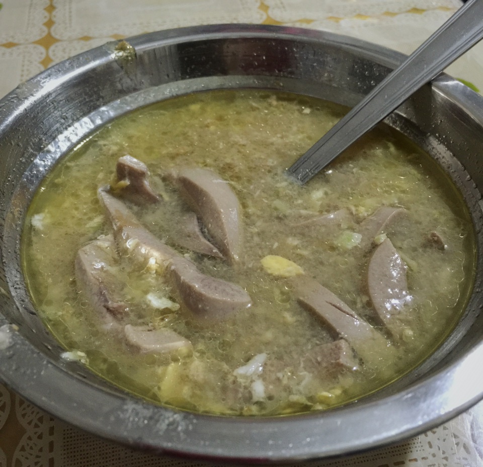 产后食谱—猪腰鸡蛋煮酒