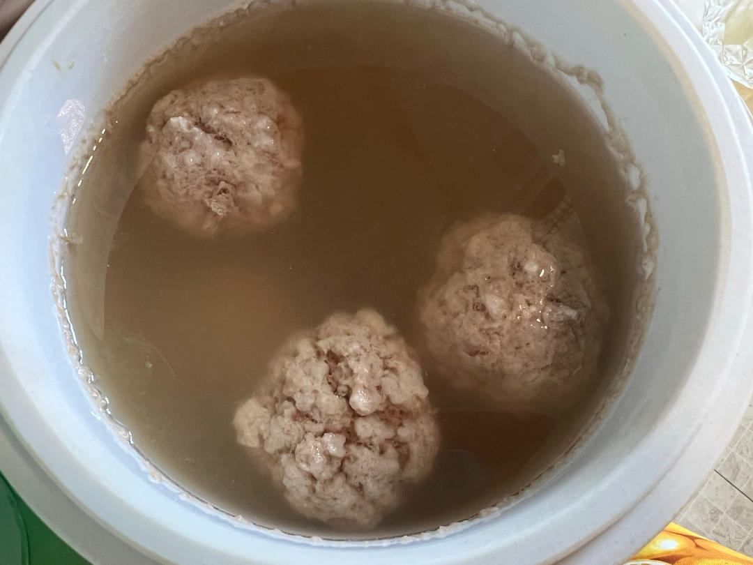 南昌瓦罐汤（肉坨汤）