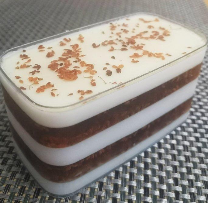 【椰汁桂花糕】