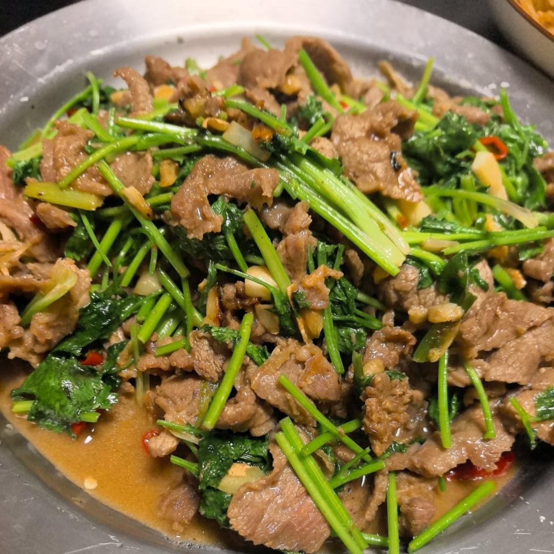 香菜牛肉