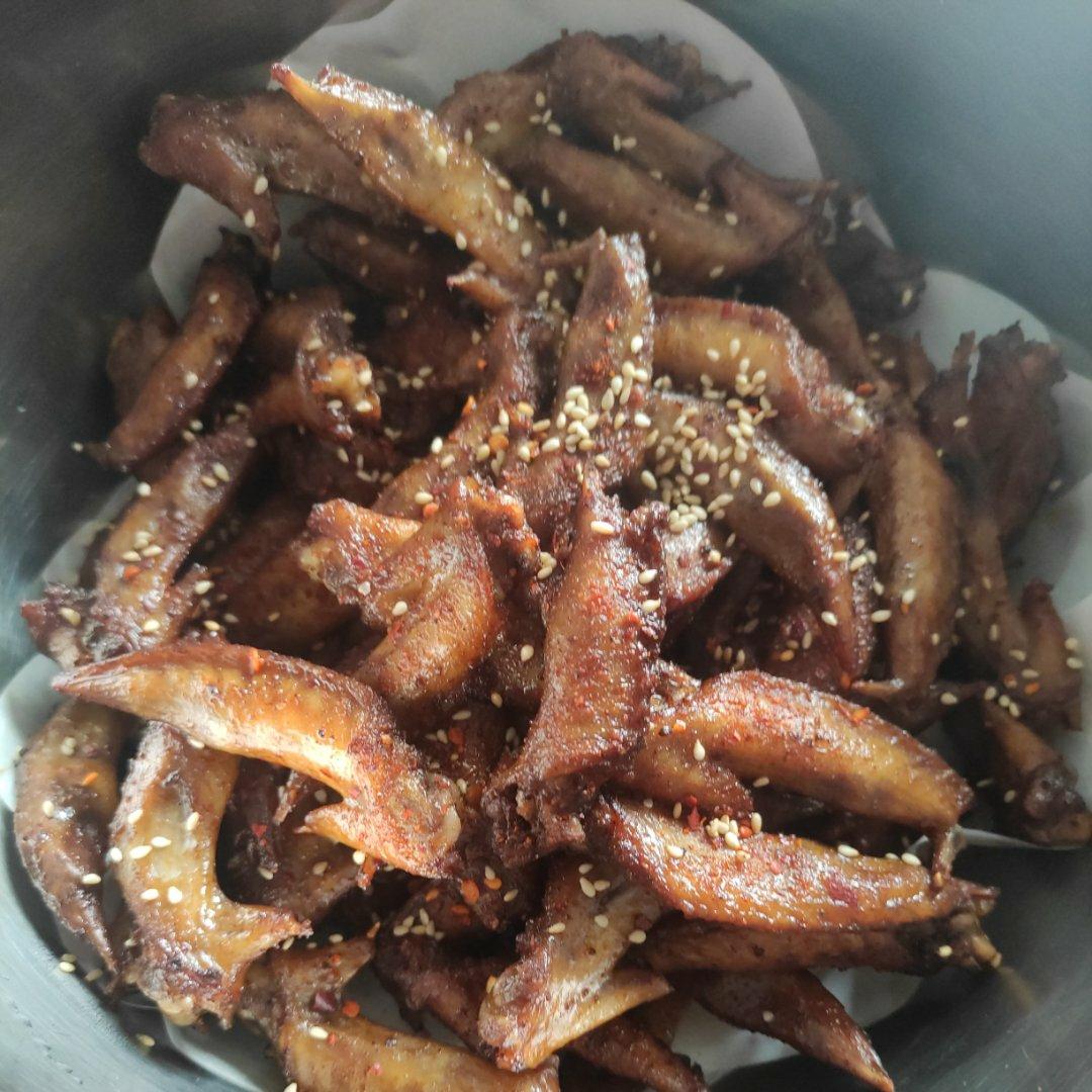香辣过瘾！最销魂的鸡翅尖吃法！后悔做少了