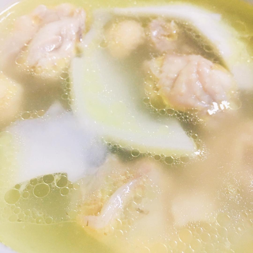 清甜椰子鸡汤