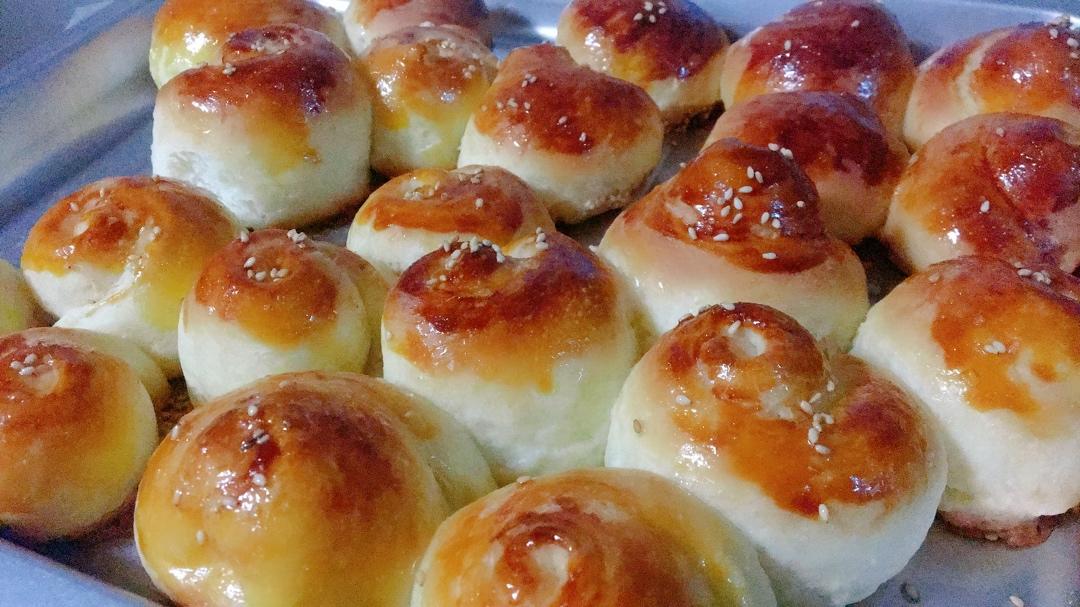 脆底蜂蜜小面包