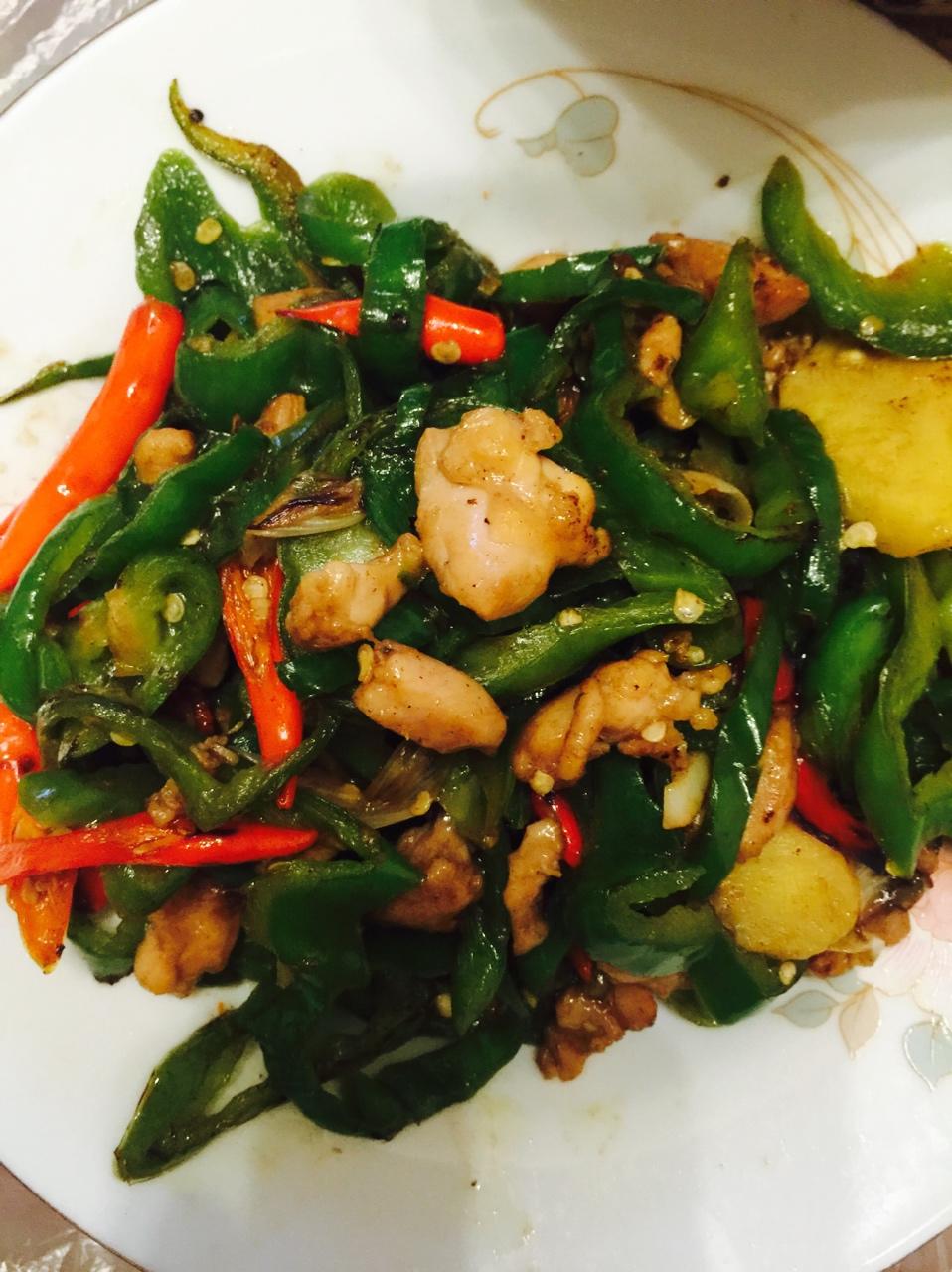 青椒炒鸡腿肉（大厨级别）