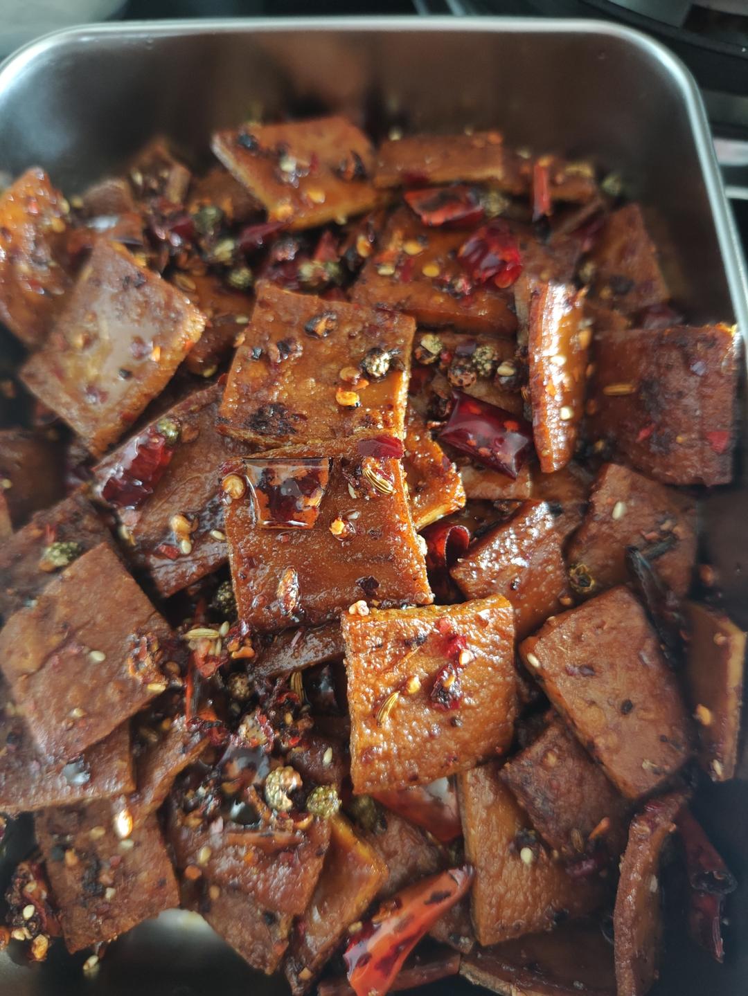 两步搞定一碟，冷吃香辣豆干！