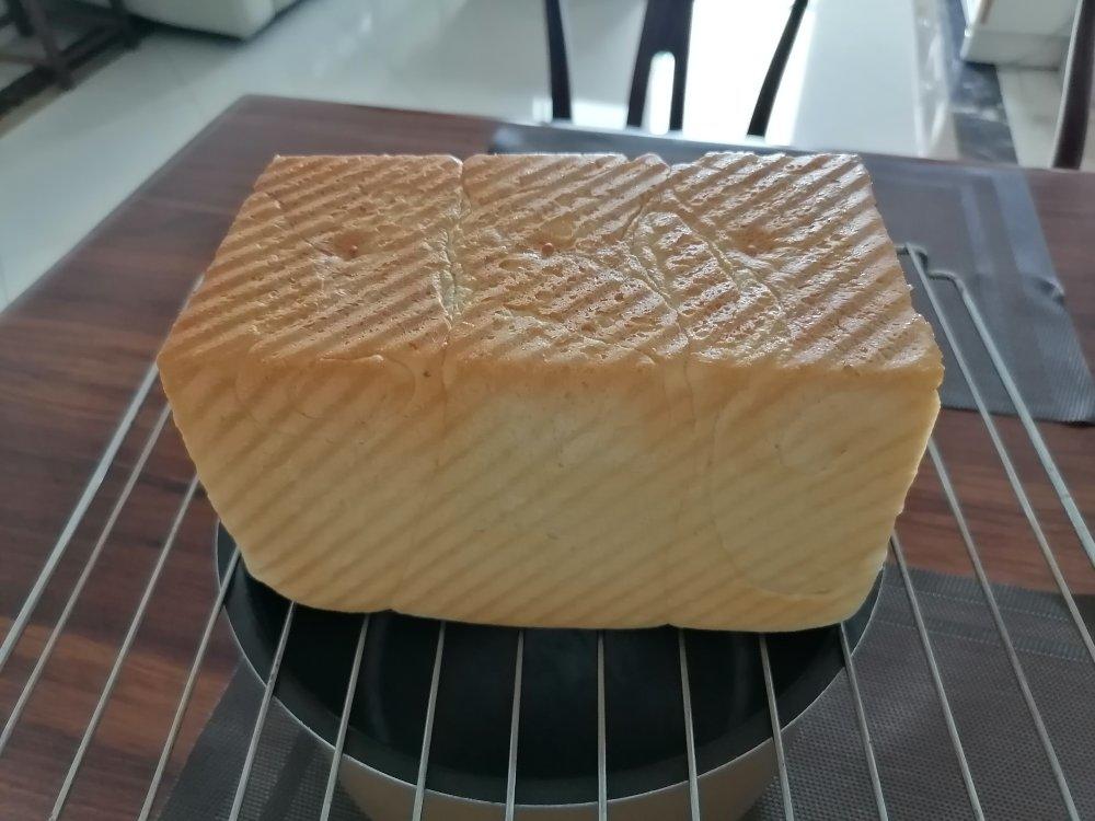 基础吐司的数据分析（新手揉手套膜）
