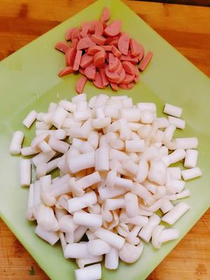 鲜美蘑菇豆腐汤的做法 步骤1