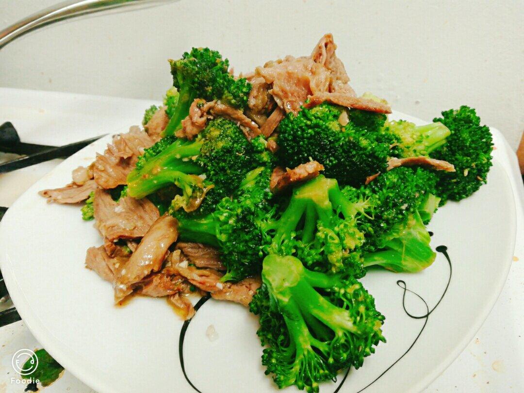 西兰花牛肉
