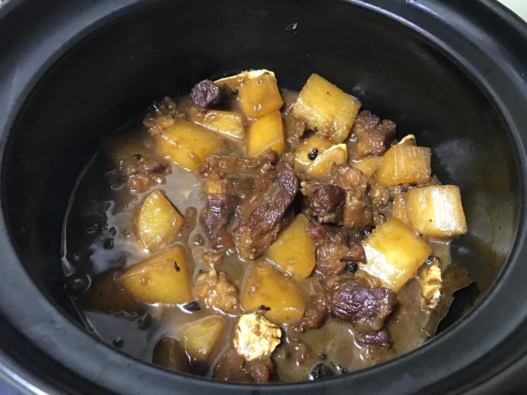 萝卜炖牛腩