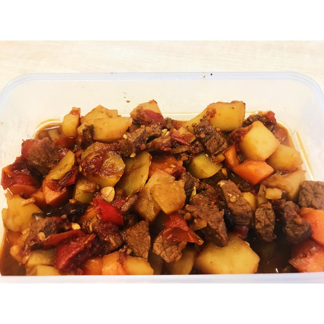 红烧牛肉土豆 （独家秘制）