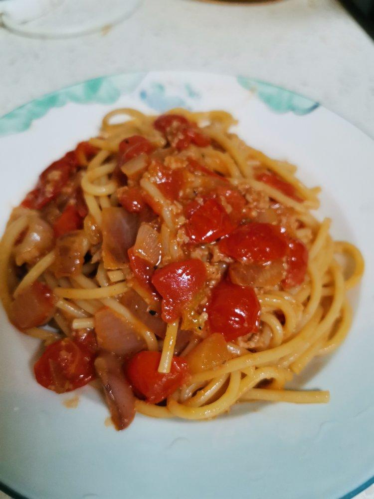 十五分钟轻松搞定一份正经番茄肉酱意大利面