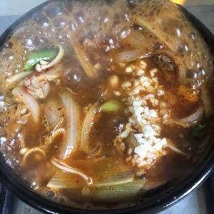 暖胃醒酒韩国辣牛肉汤的做法 步骤9