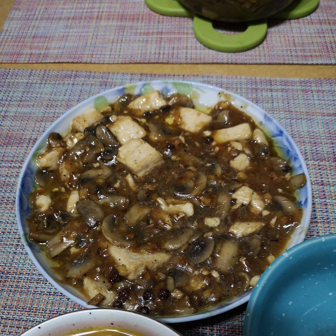 口蘑炒豆腐