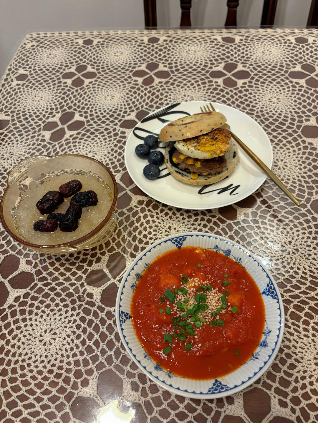 番茄鱼巴沙鱼（也可以用番茄龙利鱼），番茄酱汁超浓郁，营养又下饭！