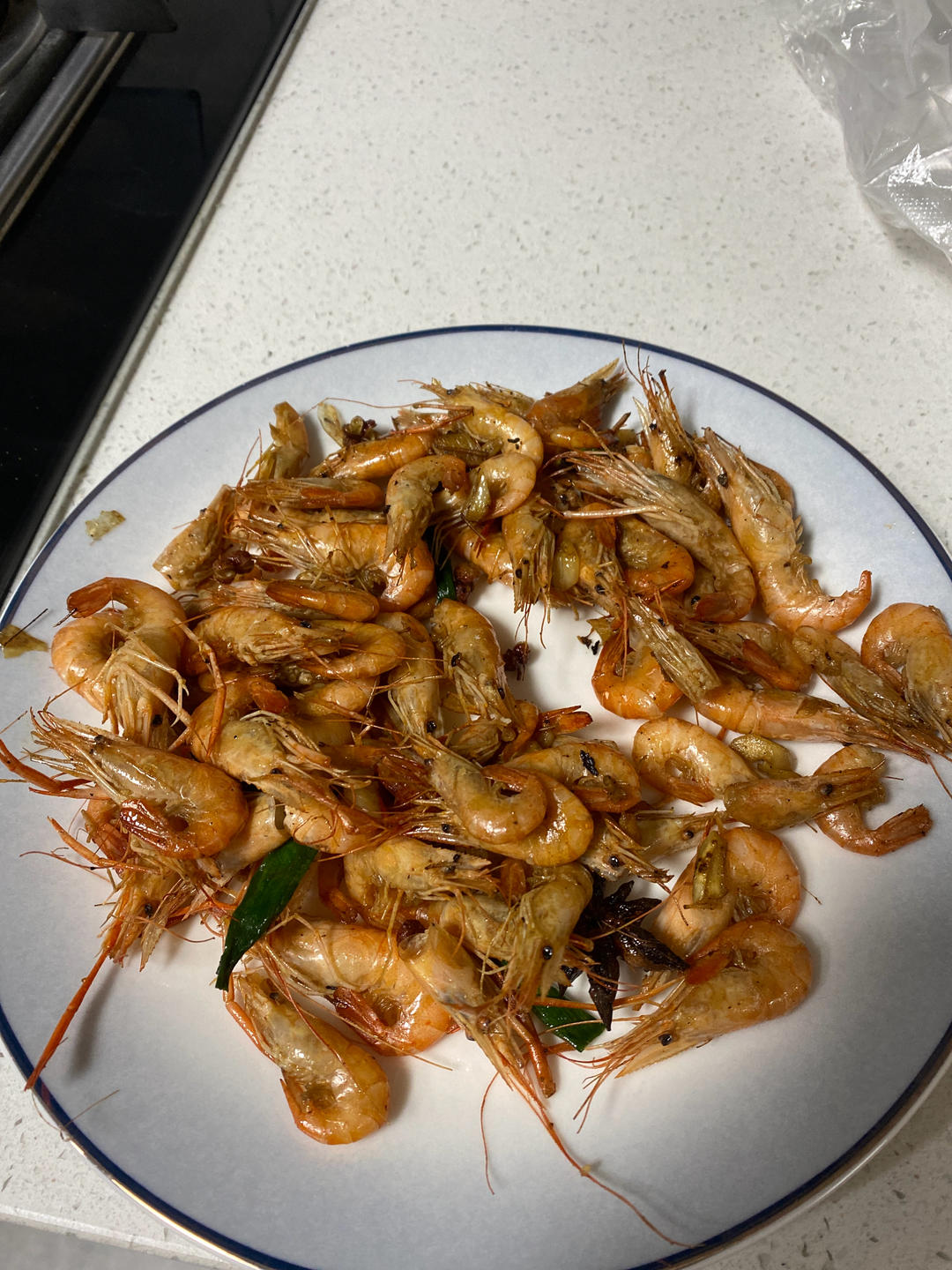 爆炒小河虾