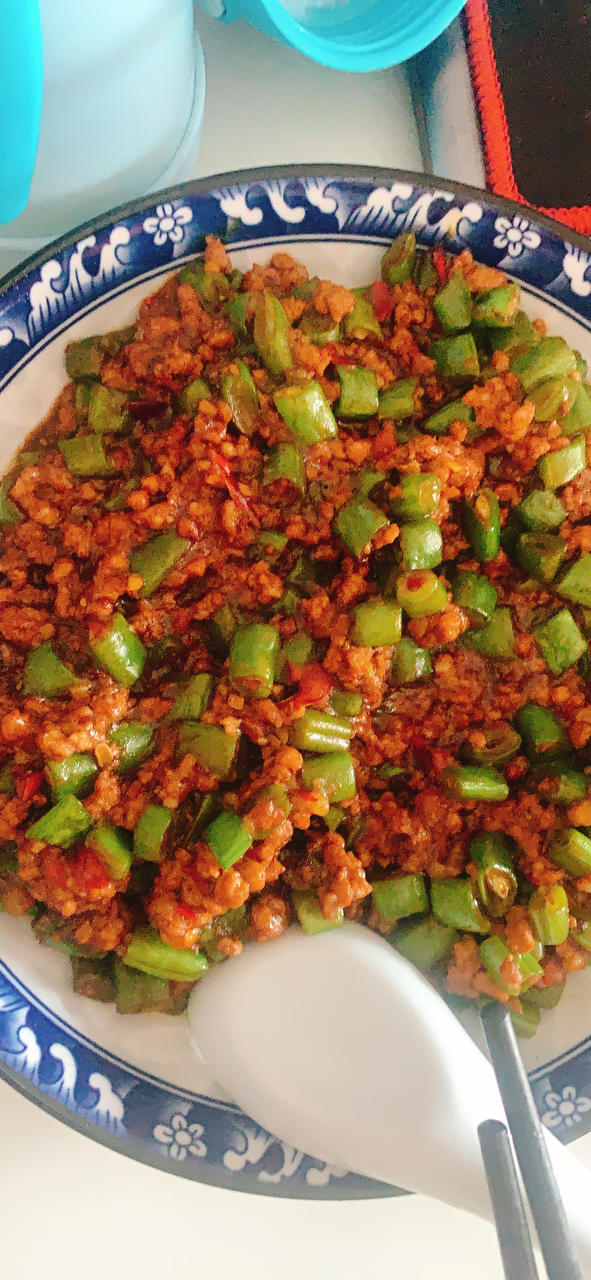 香辣过瘾，超级无敌下饭神器～豆角炒肉沫