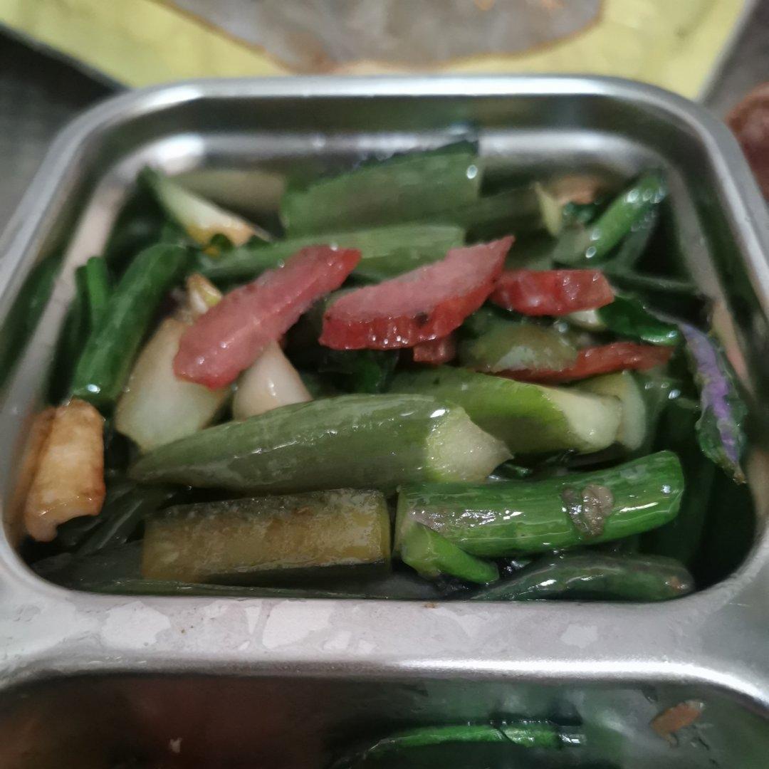 清炒红菜苔