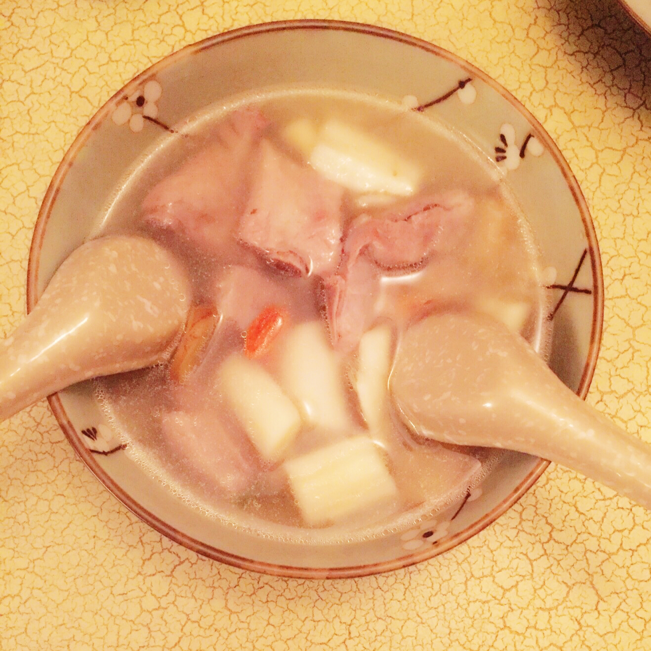 枸杞山药排骨汤