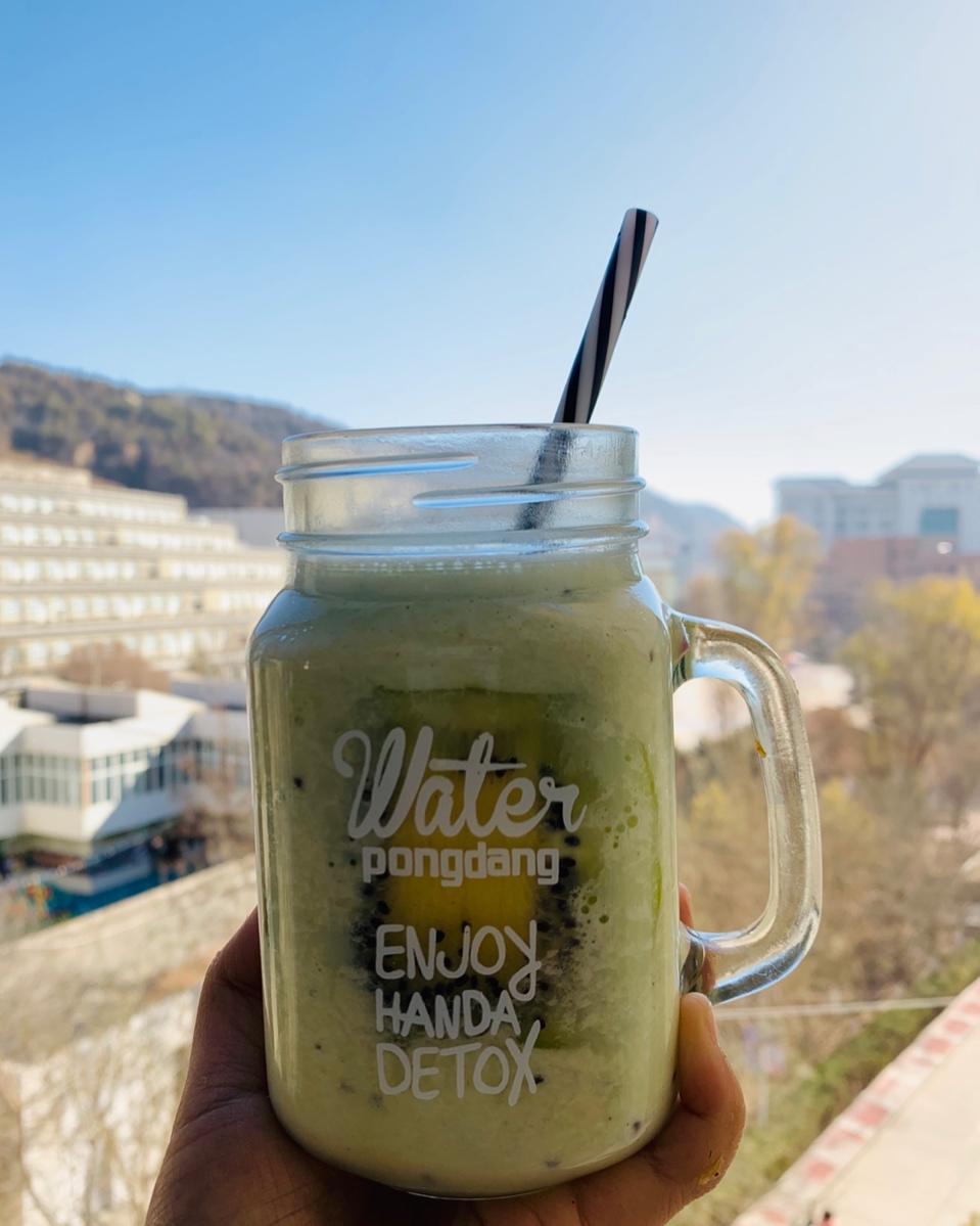 酸酸甜甜奇异果奶昔