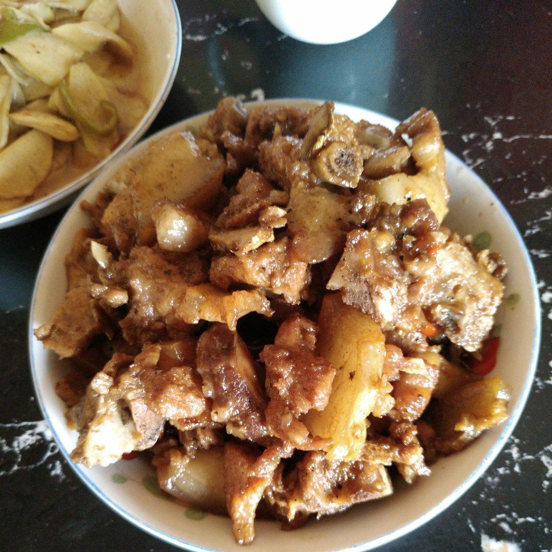 不焯水不放油的家常红烧肉