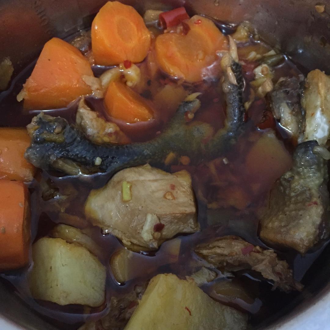 土豆烧鸡（非常下饭哦~）