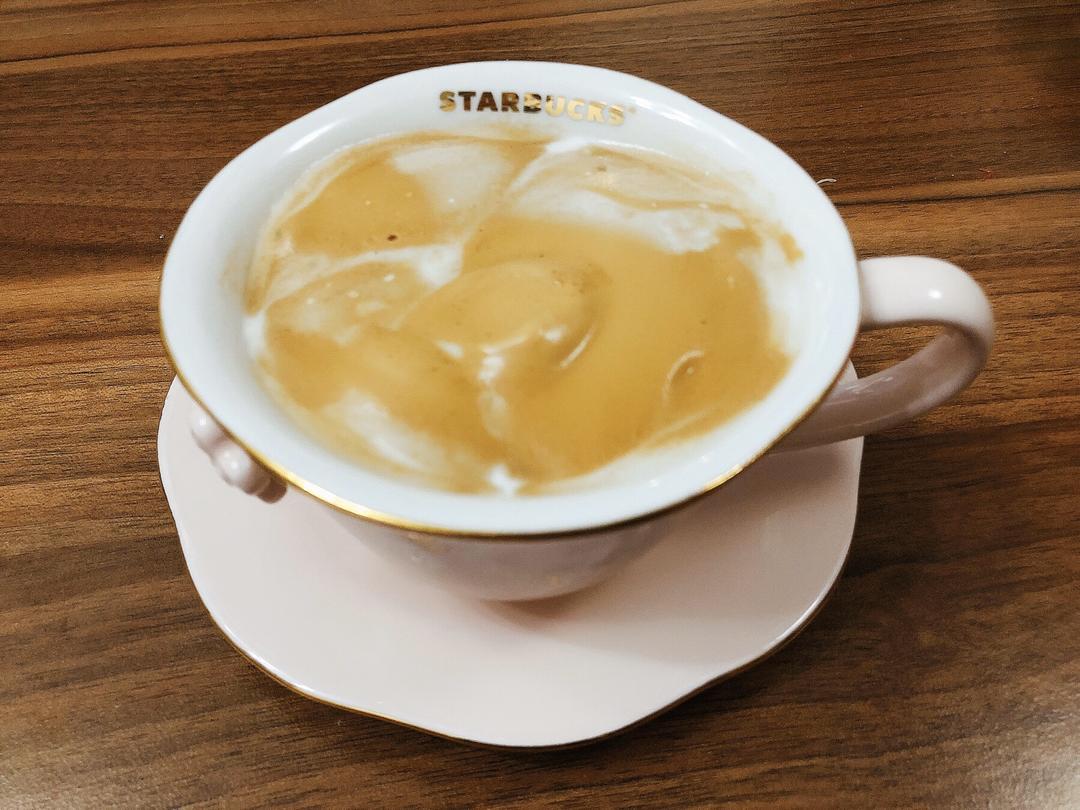 自制网红泡沫咖啡的做法