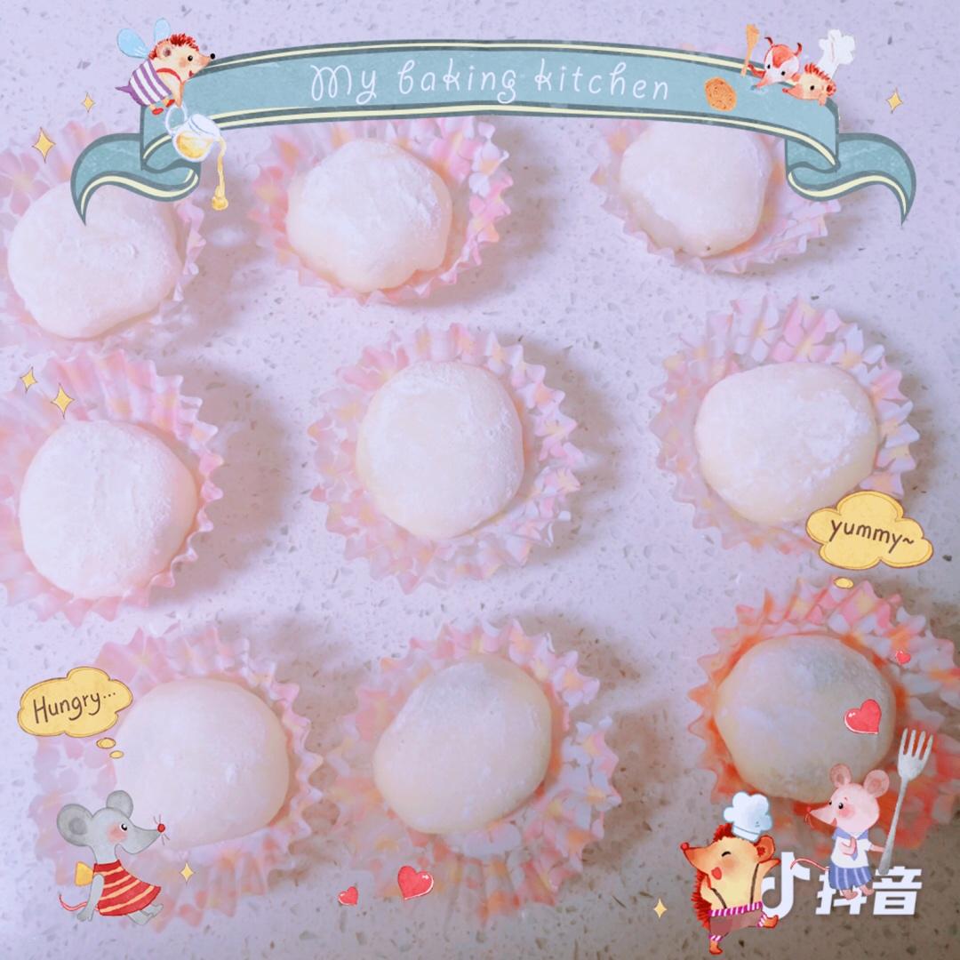 腹黑白胖子——奥利奥雪媚娘