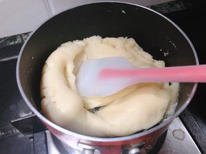 超简单的奶油小泡芙的做法 步骤2