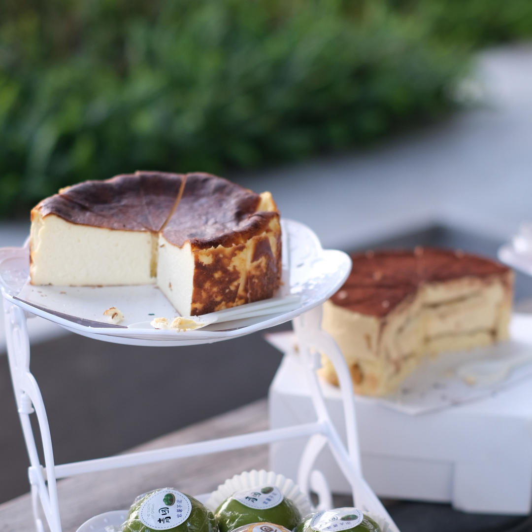 轻口感巴斯克蛋糕