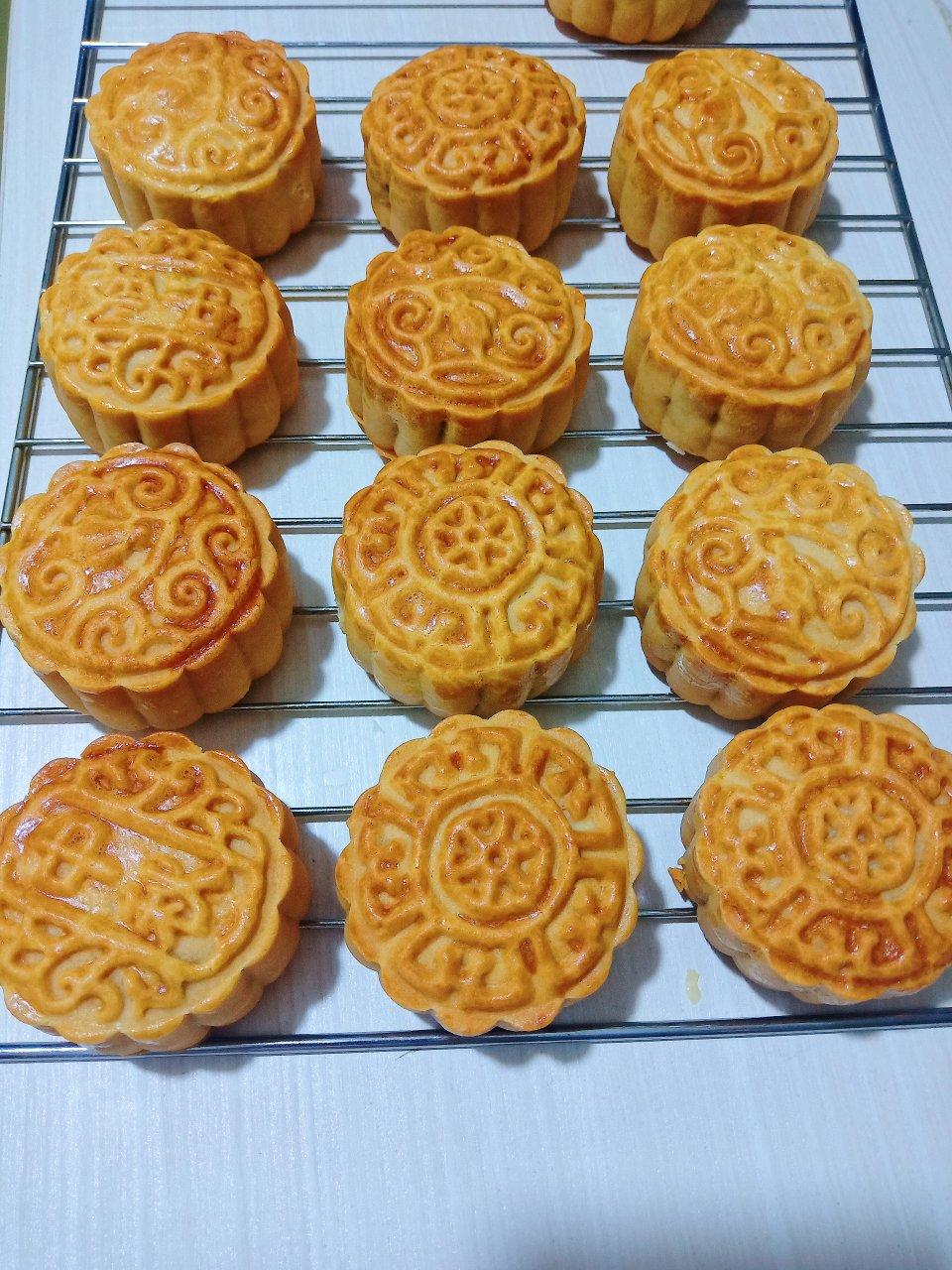 广式传统五仁月饼