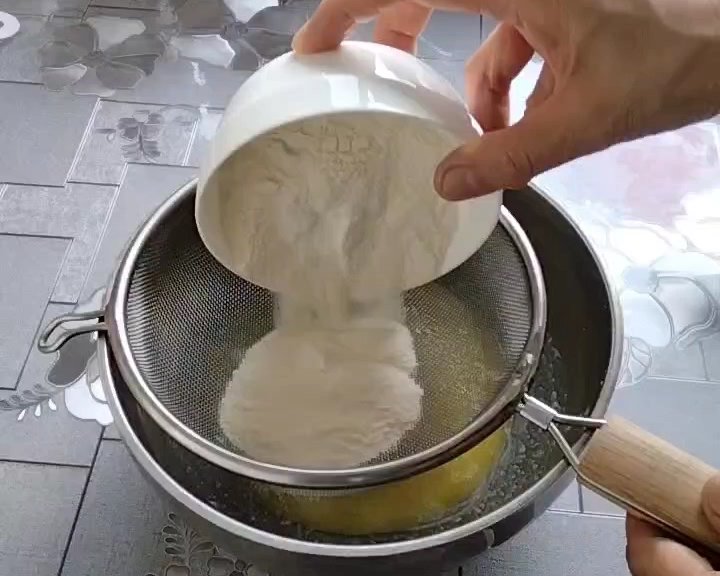 戚风版枣糕(无泡打粉)的做法 步骤7
