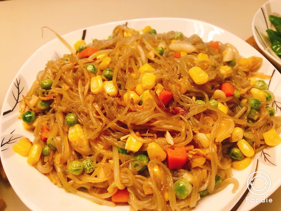 豆芽炒粉丝