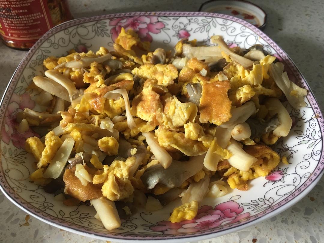 蘑菇炒蛋