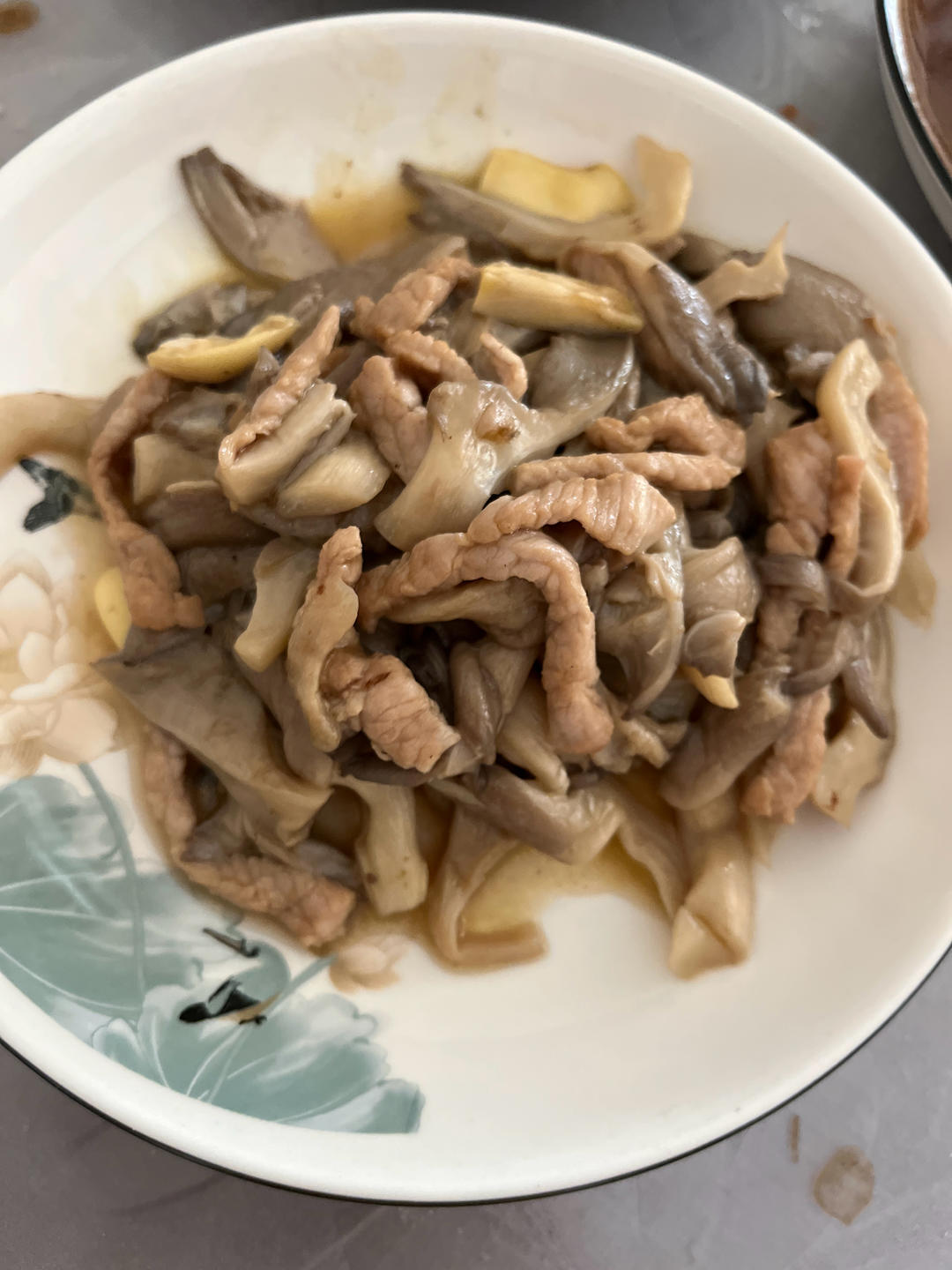 平菇炒肉