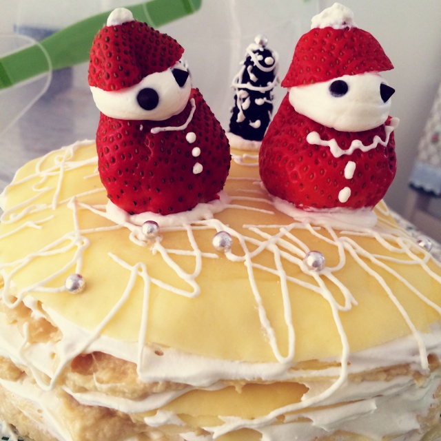 草莓圣诞老人、圣诞雪人