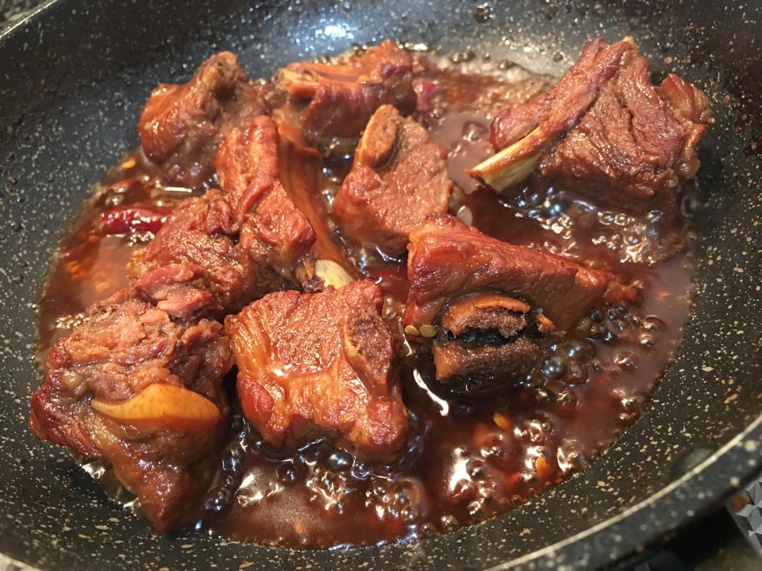 红烧排骨