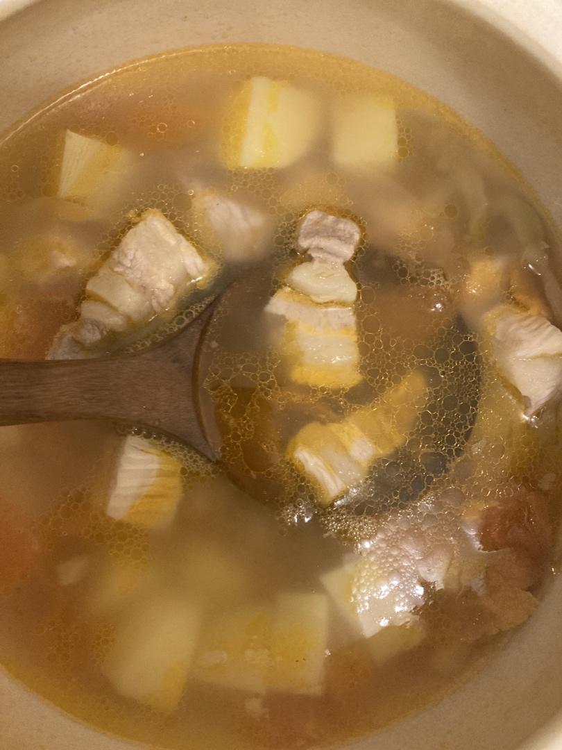 番茄土豆排骨汤