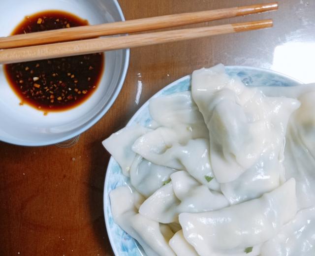 新手小白看过来-虾仁韭菜饺子的做法