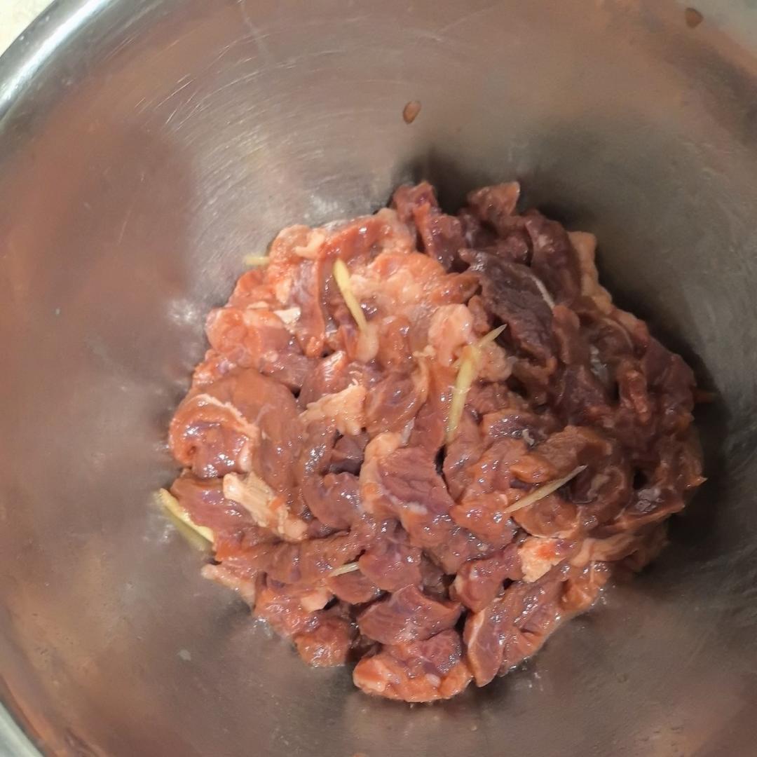 杭椒牛柳黑椒牛柳 终于找到炒出嫩牛肉的办法了 肉片肉丝都适用