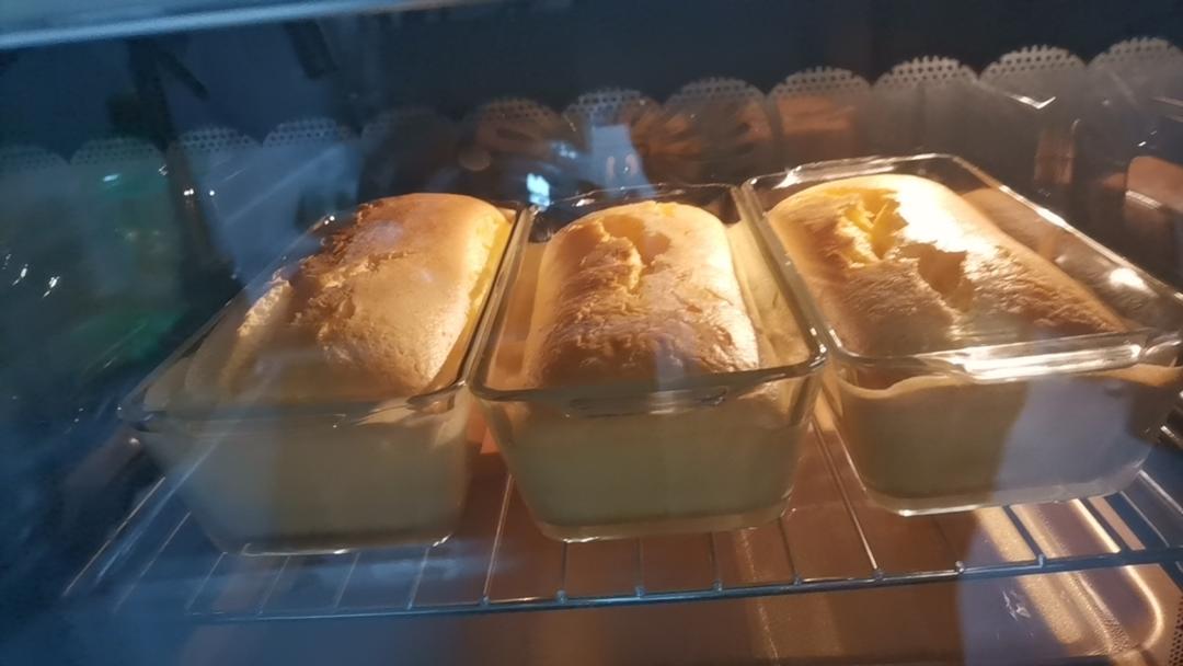 8寸轻乳酪蛋糕不开裂不缩腰