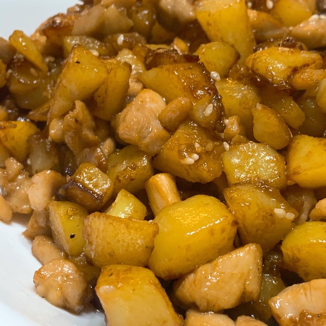一道怎么做都好吃的干煎土豆鸡丁（红烧，咖喱，椒盐，孜然）